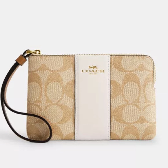 Coach NWOT Corner Zip In Signature Canvas Silver/Khaki/ Petal Comfy Wristlet - Picture 1 of 12
